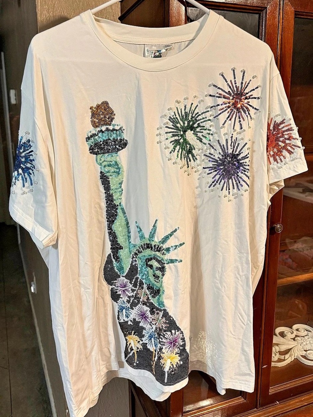 Queen of Liberty Sequin Statue of Liberty Tee in White Size 2XL